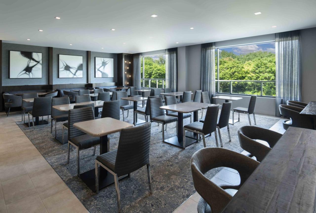 Towneplace Suites By Marriott Boston Медфорд Экстерьер фото
