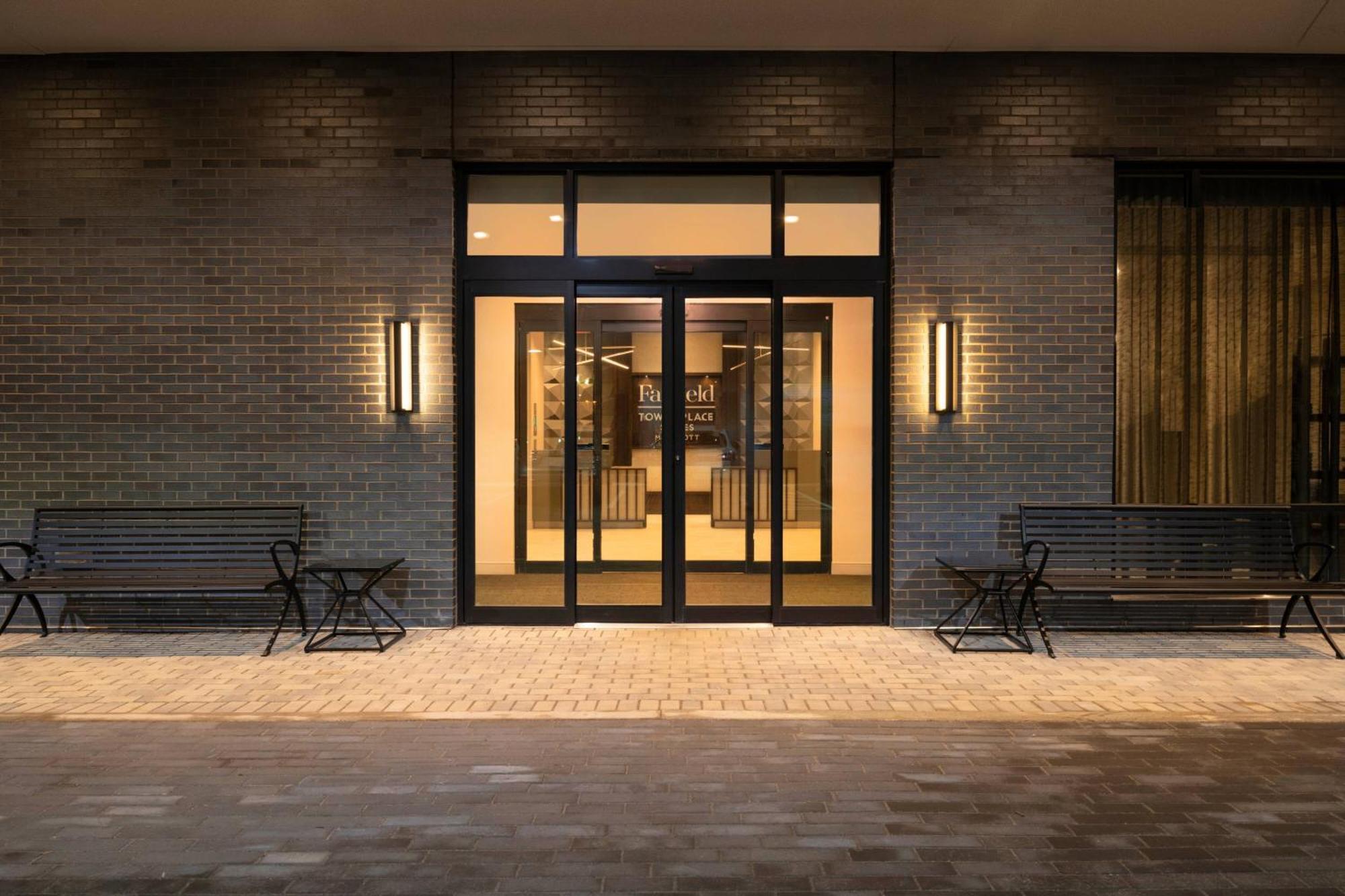 Towneplace Suites By Marriott Boston Медфорд Экстерьер фото